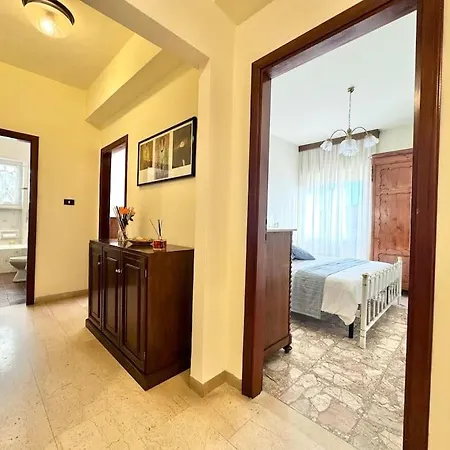 דירה 50 Metri Dal Mare - Grande Terrazza - Wifi - La Conchiglia *